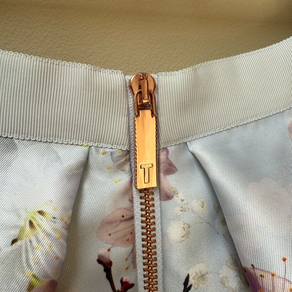 Ted Baker Floral A-Line Skirt in Light Blue - Picture 9 of 10